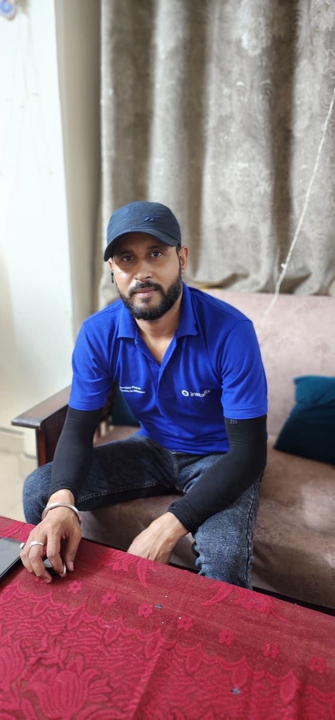 Rajesh Bhoyar: Excellent experience with Instafix! Kundan was professional, friendly, and transparent. The battery replacement was quick, and my phone works perfectly!